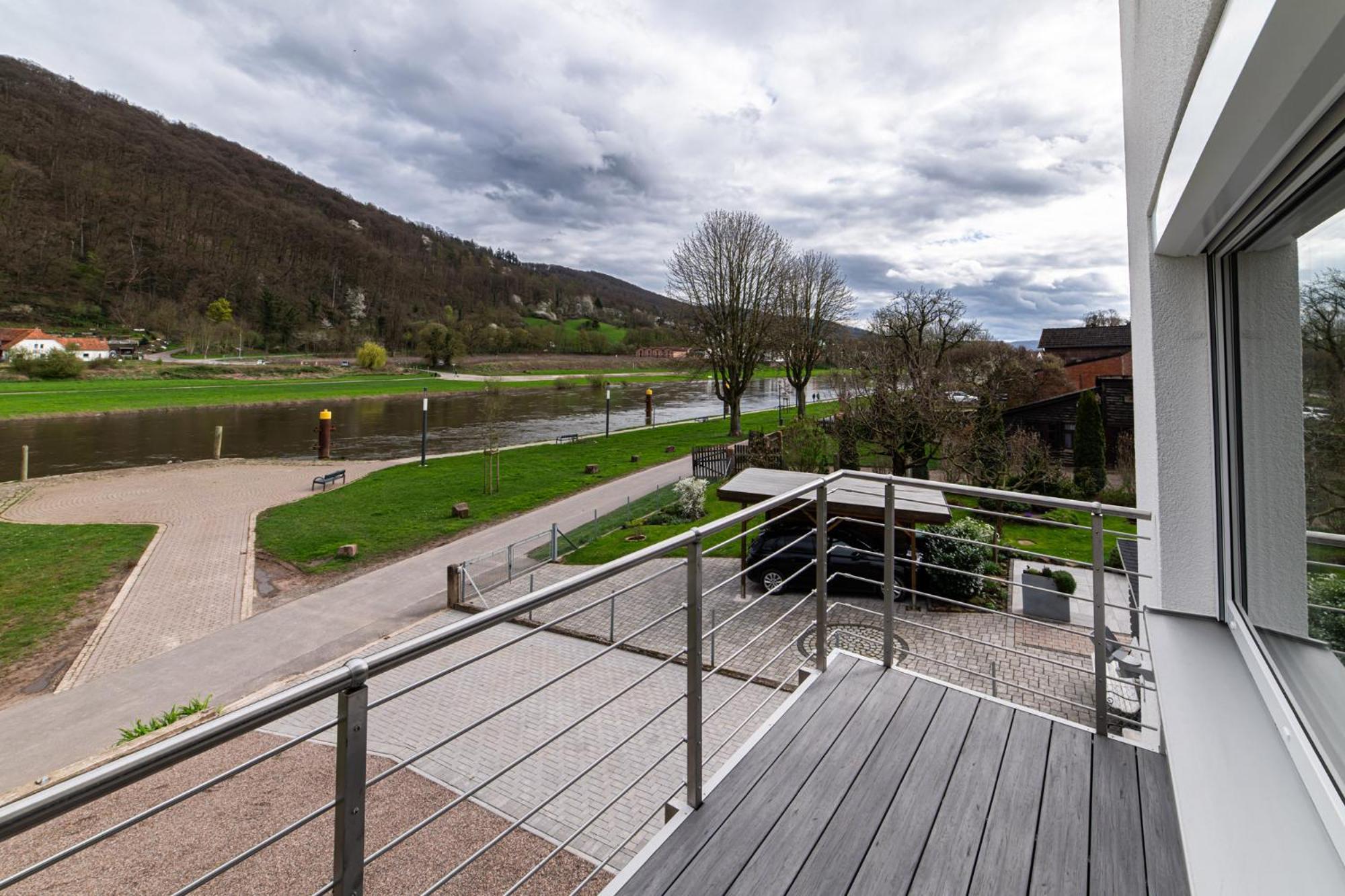 Ferienwohnungen Am Weserstrand Bodenwerder Dış mekan fotoğraf